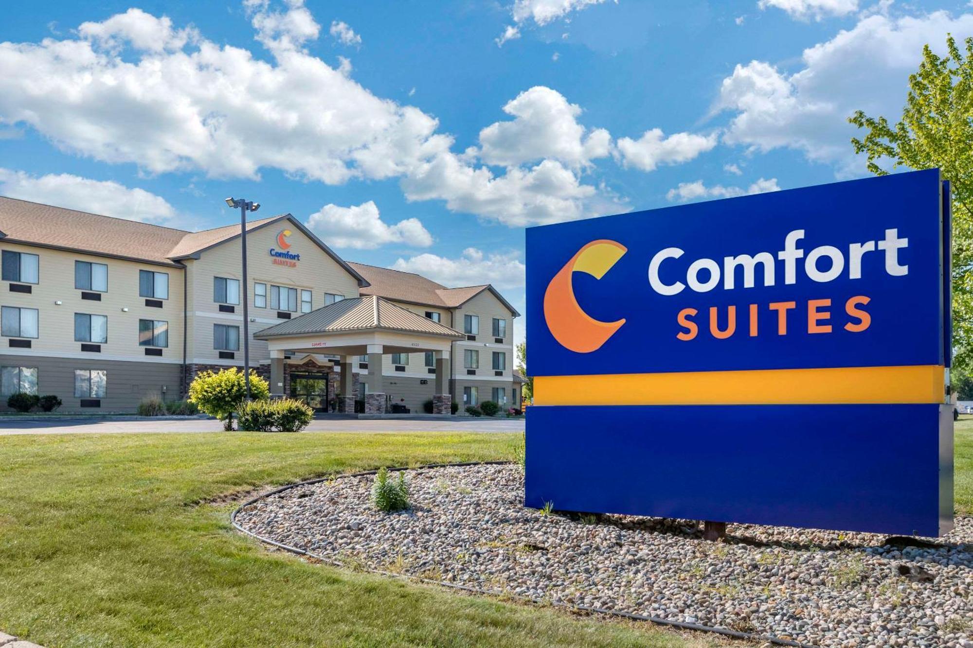 Comfort Suites Grandville - Grand Rapids Sw Exterior photo